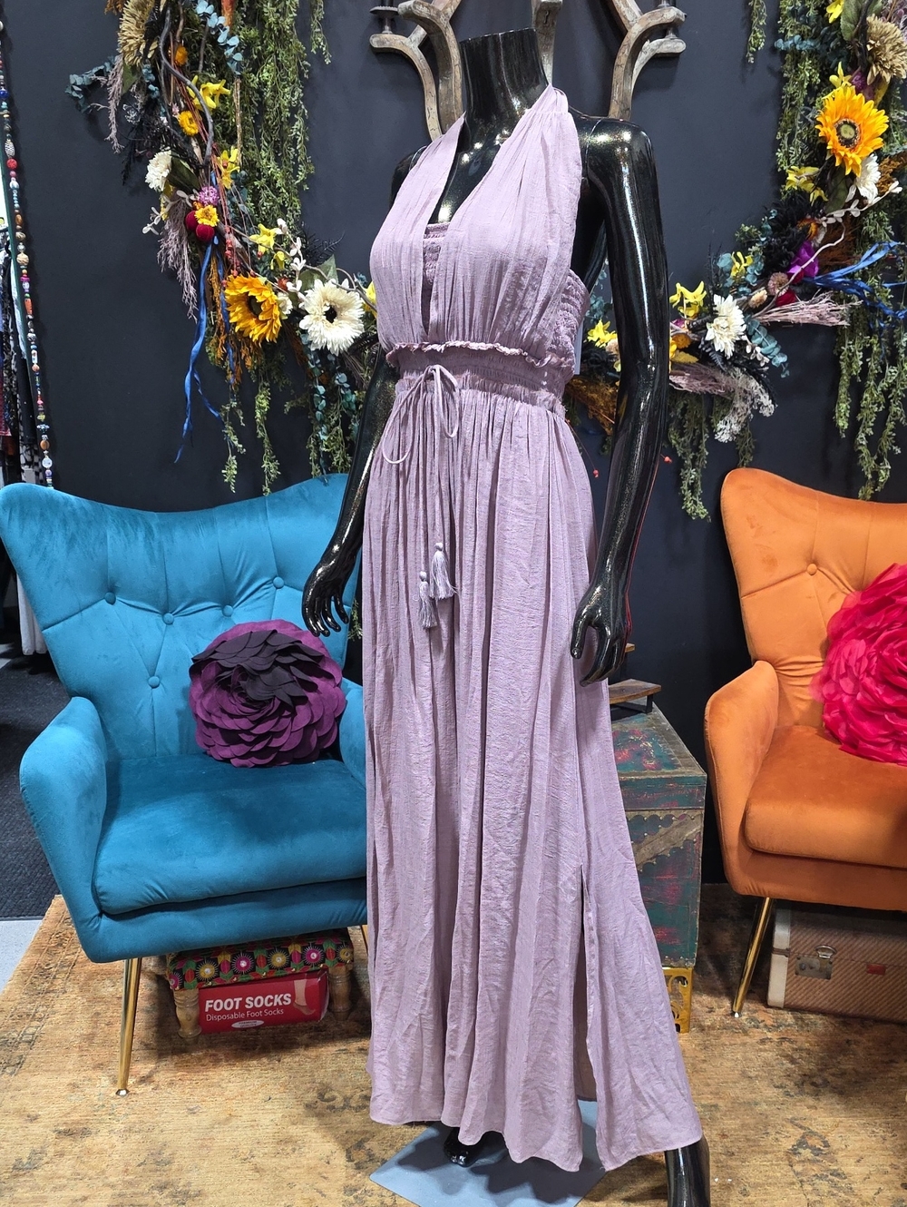Sleeveless Dusty Lavender Halter Maxi Dress with Cinch Tie Waist